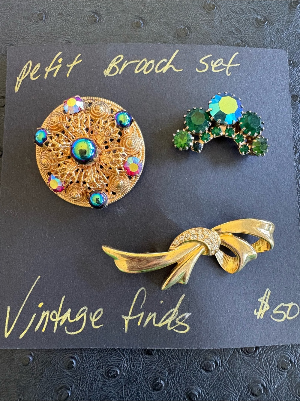 Petite Vintage Gold & Green Brooch Set - Elegant Women's Accessories